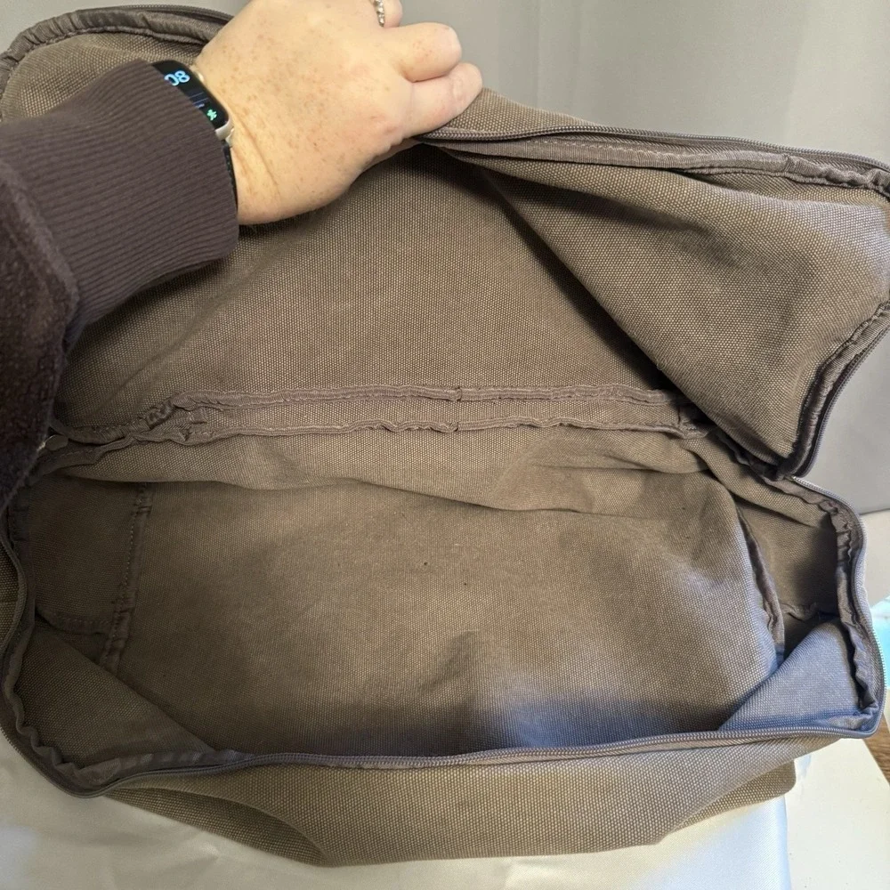 Lo & Sons Canvas Gray Zipper Travel Duffle Bag W/Shoes Compartment Weekender